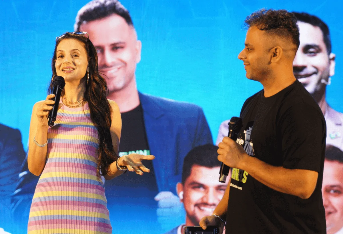 Saurabh Bhatnagar with Ameesha Patel